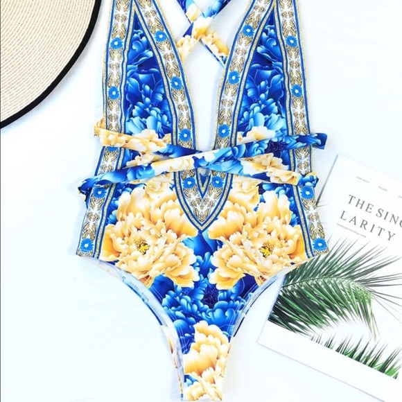 SHEIN Floral Print Criss Cross Plunging One Piece Swimsuit - Picture 3 of 3
